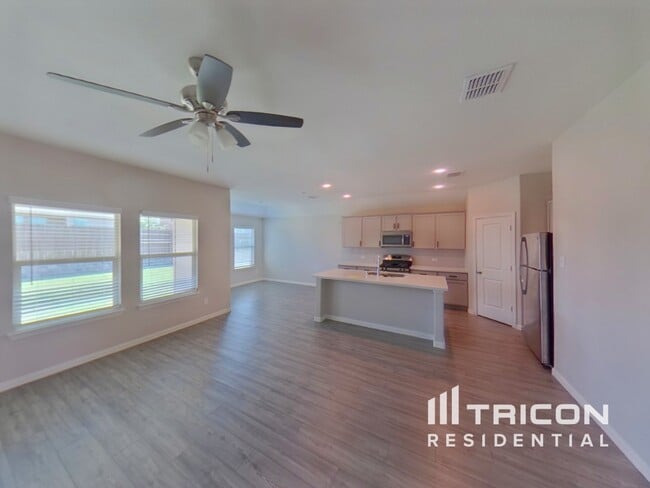 Photo - 791 Bayberry Ln