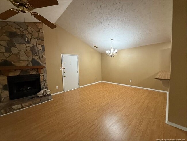 Photo - 1862 Tryon Dr