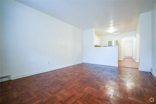 Building Photo - 1405 Burke Ave Rental