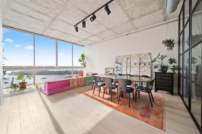 7934 West Dr Unit 803