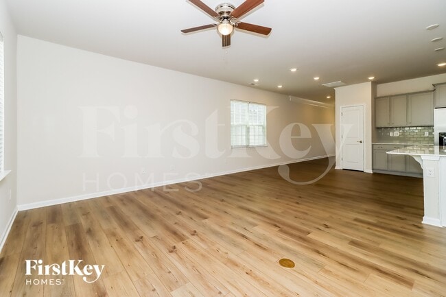 Photo - 148 Olive Tea Ln