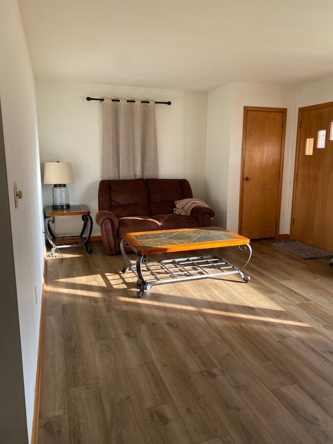 Photo - 336 Turner St