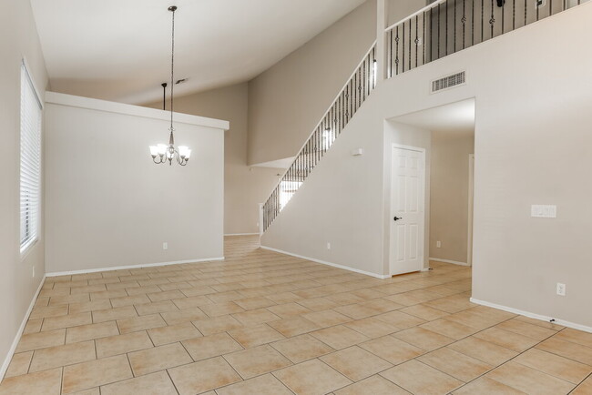 Photo - 8216 W Globe Ave