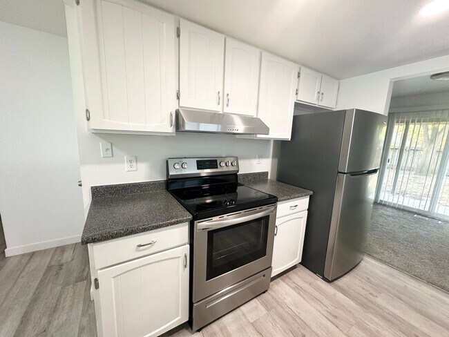 Photo - McMullen Unit 7523