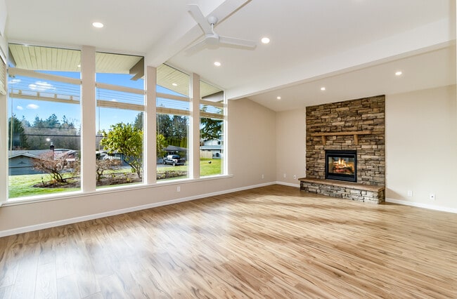 Photo - 8317 Vernon Rd