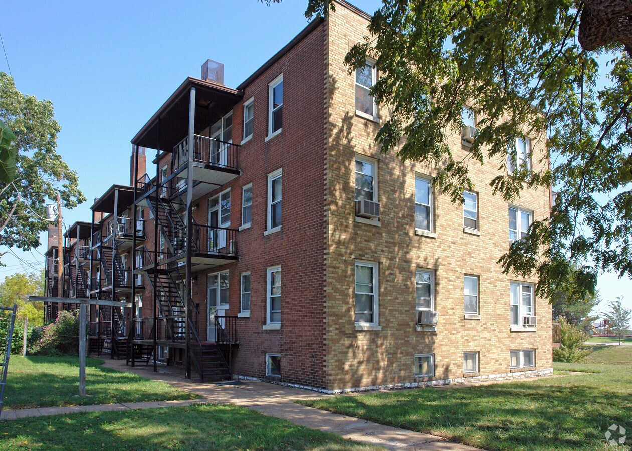 Photo - Broadway Bluffs Apartments