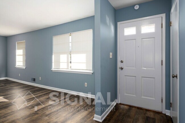 Photo - 1228 Huffman Rd