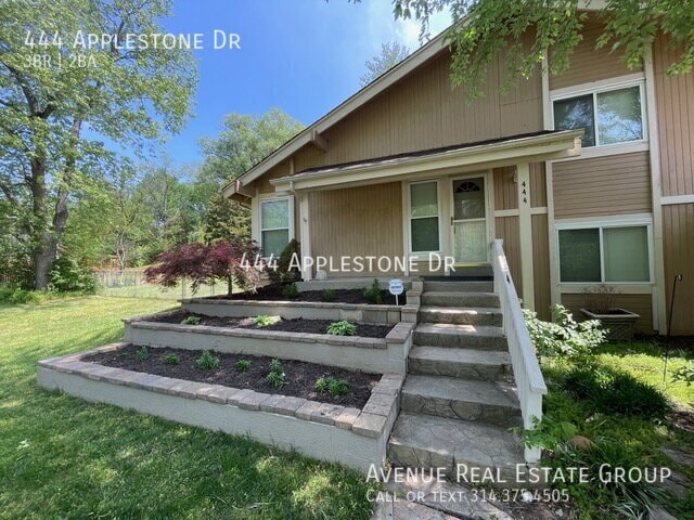 Photo - 444 Applestone Dr