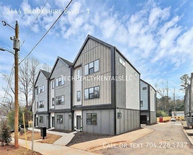 Photo - 3444 Brookshire Blvd