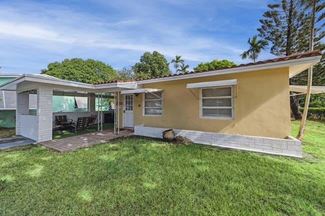 Photo - 1420 Miami Rd