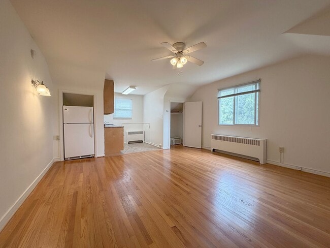 Photo - 5511 Pimlico Rd Unit 3