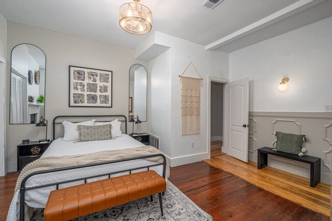 Photo - 505 E Mc Donough St Unidad ID1359172P