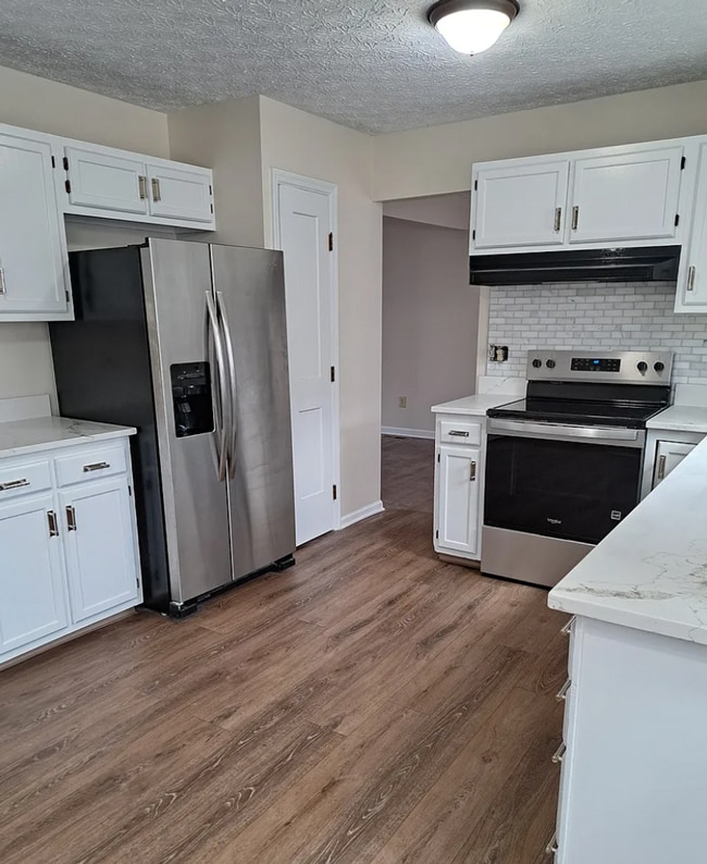 Photo - 5915 Ballymead Blvd