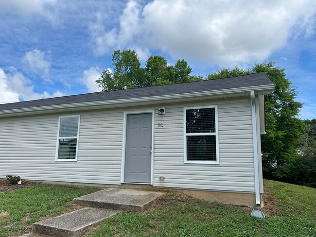 Photo - 190 Cedar Grove Rd