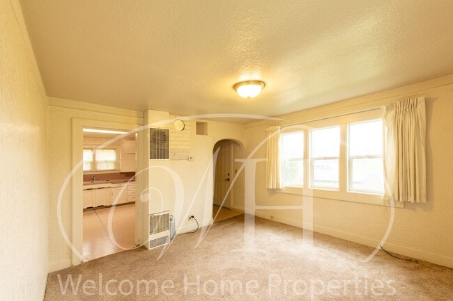 Photo - Cozy Home with Storage in Quiet Convenient Location