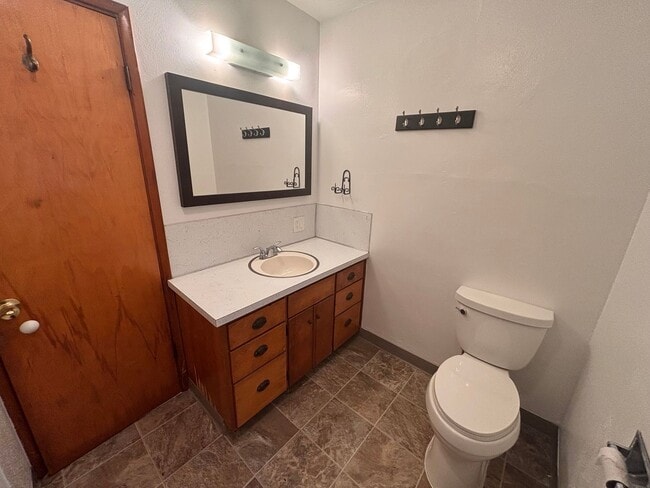 Photo - South Corvallis 2 Bedroom Home with Fenced Yard!