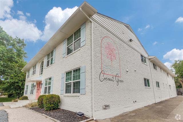 Building Photo - 5444 Gaston Ave Unit 104 Rental