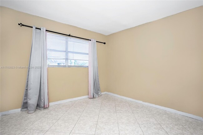 Photo - 941 NW 45th St Condo Unit 7