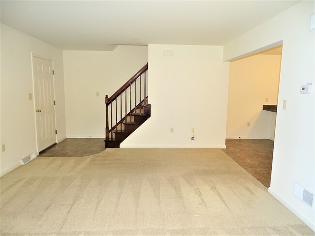 Photo - 60 Gable Dr