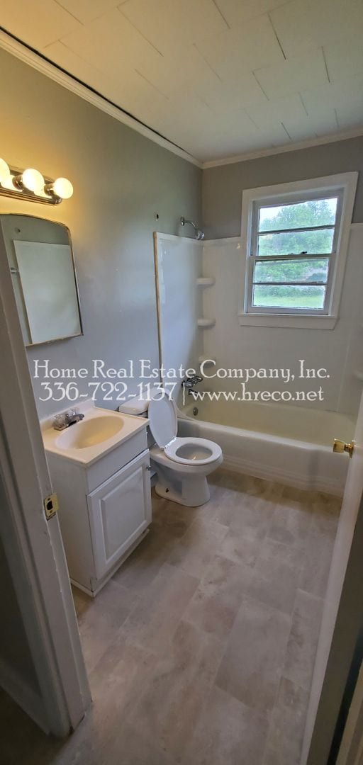 Photo - 838 Gray Ave NE Unidad 838