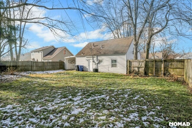 Photo - 878 Antwerp Rd