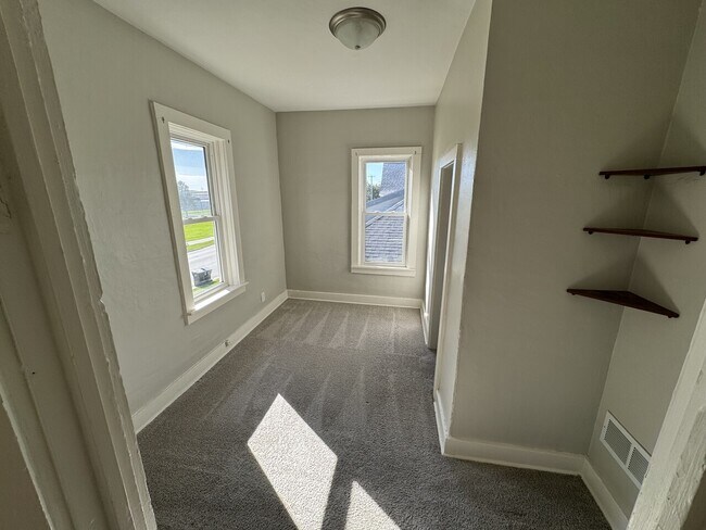 Photo - 616 W College Ave Unit 616