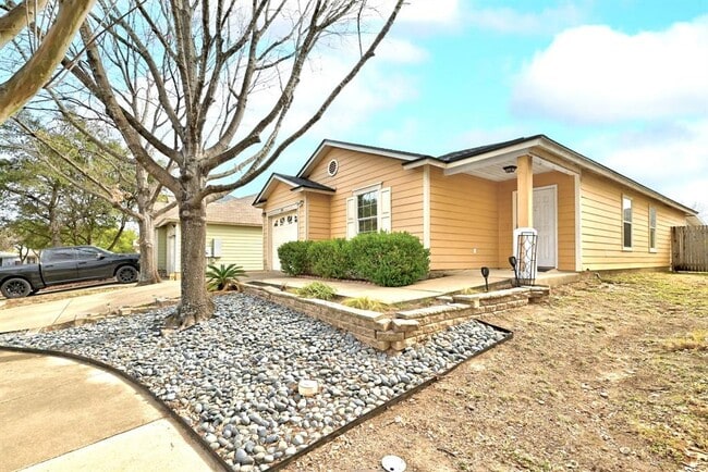 Photo - 1905 Espino Cove