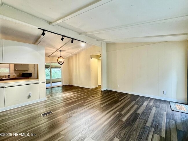 Photo - 13716 John Williams Rd