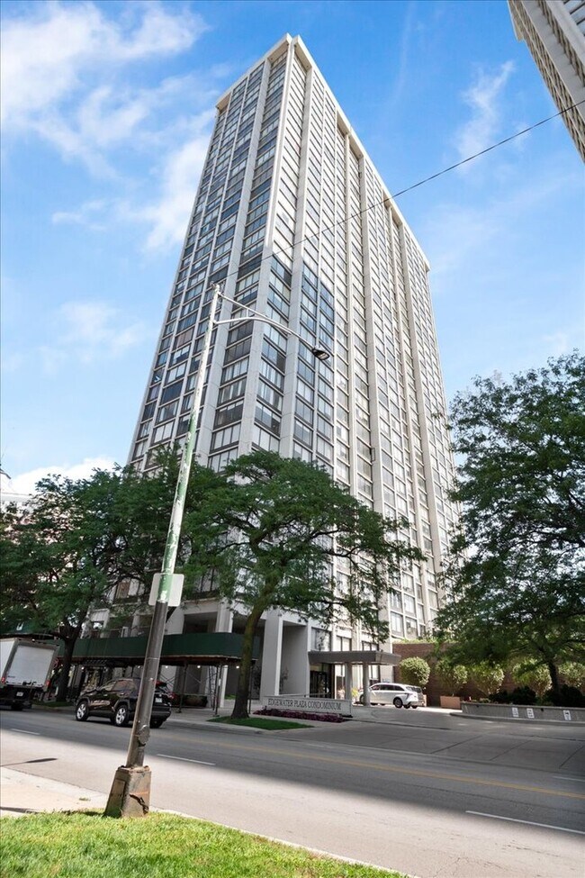 Photo - 5455 N Sheridan Rd Unit 805