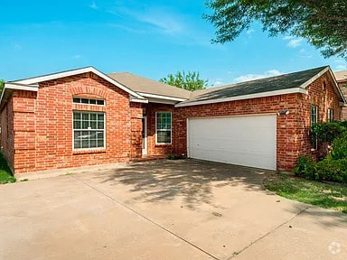 Building Photo - Great Location in Desoto!! Rental