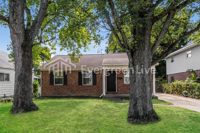 Building Photo - 2027 Highland Ave