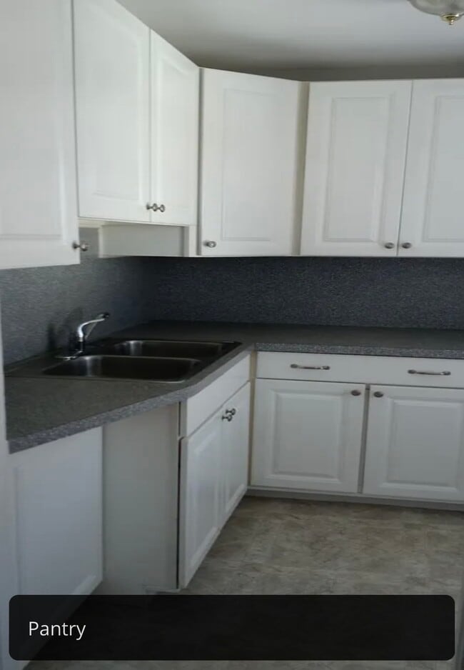 Building Photo - 177 Greenville Ave Unit 2