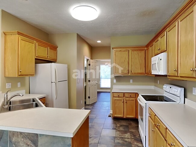 Photo - 326 Thetahill Rd