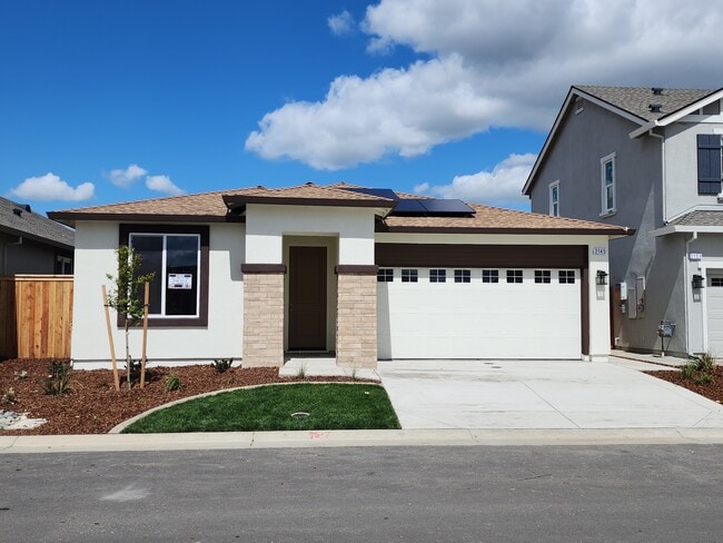 Building Photo - 2145 Longmire Loop