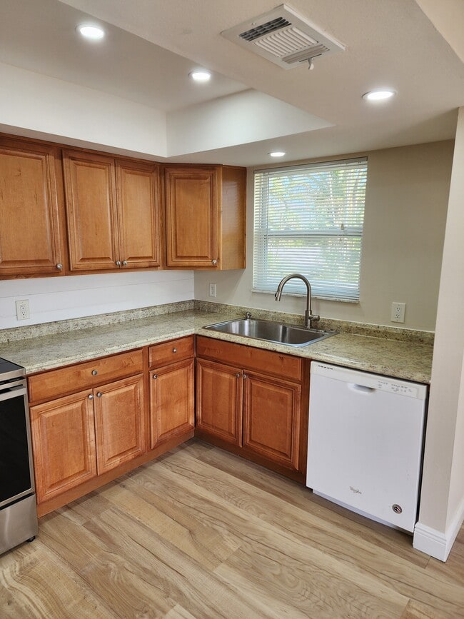 Photo - 409 80th St Unit 409A