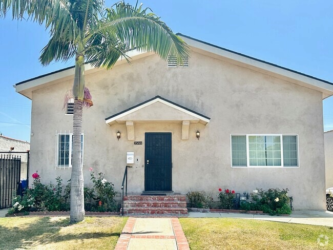 Building Photo - 3588 Helms Ave Rental