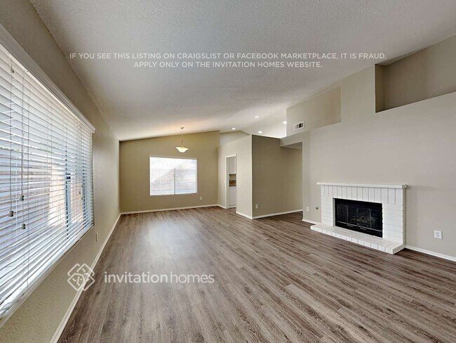 Photo - 681 N Driftwood Ave