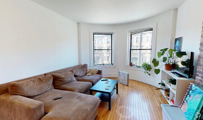 Building Photo - 858 Huntington Ave Rental