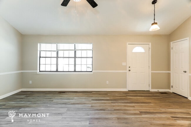 Photo - 1508 Celinda Ln