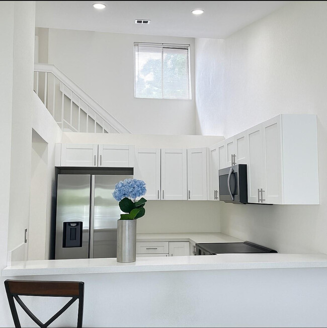 Photo - 9215 SW 141st Pl Unidad 0