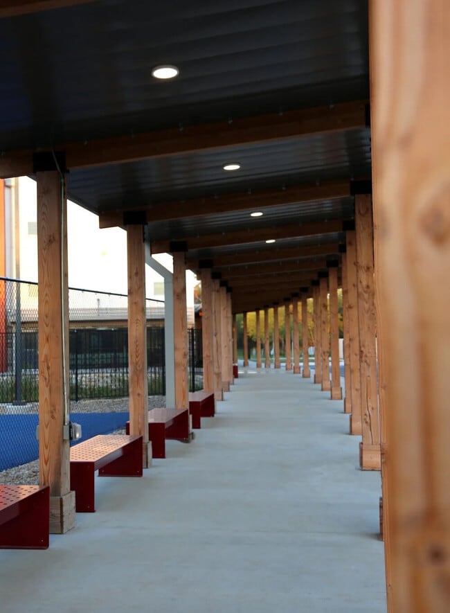 Photo - Libertad Austin