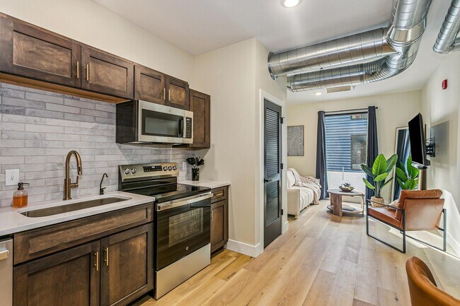 Photo - MOVE IN SPECIAL: MOVE IN BY APRIL 1, GET $1000 credit towards rent and/or monthly fees! Unit 206