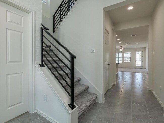 Photo - 2300 Ringstaff Rd