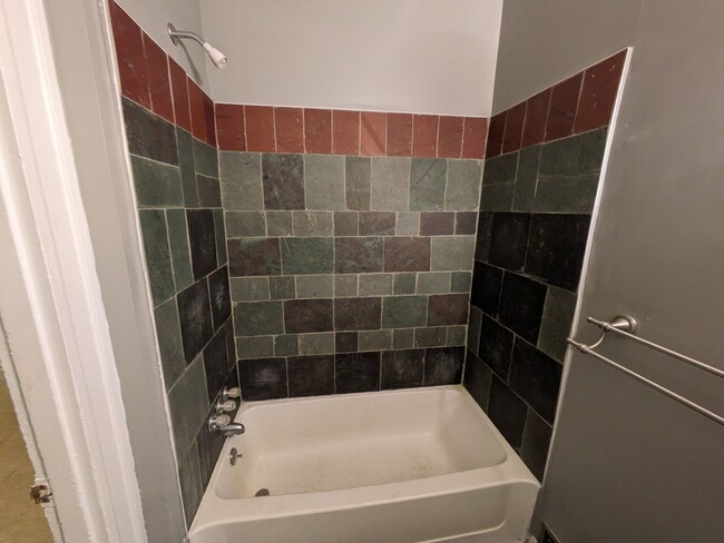 Photo - 2336 Eoff St Unit #A