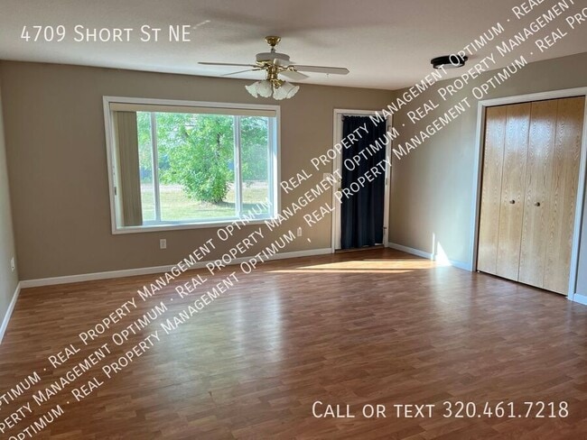 Photo - 4709 Short St NE
