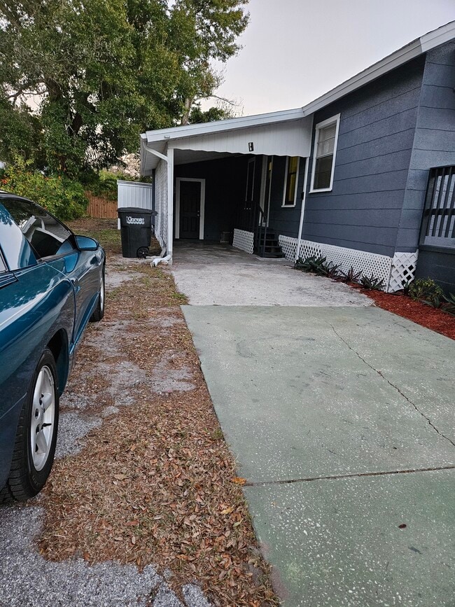 Photo - 1363 Tioga Ave