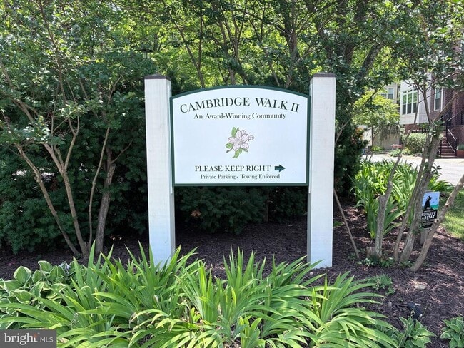 Photo - 214 Halpine Walk Ct