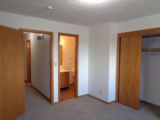 Photo - 1230 W Washington St