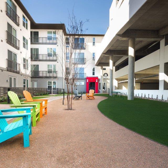 Photo - 411 Broadway Ave Unidad c9