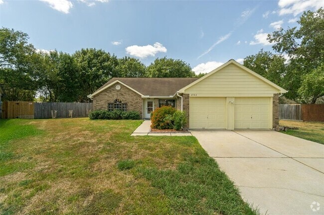 Building Photo - 2902 Laurelridge Dr Rental